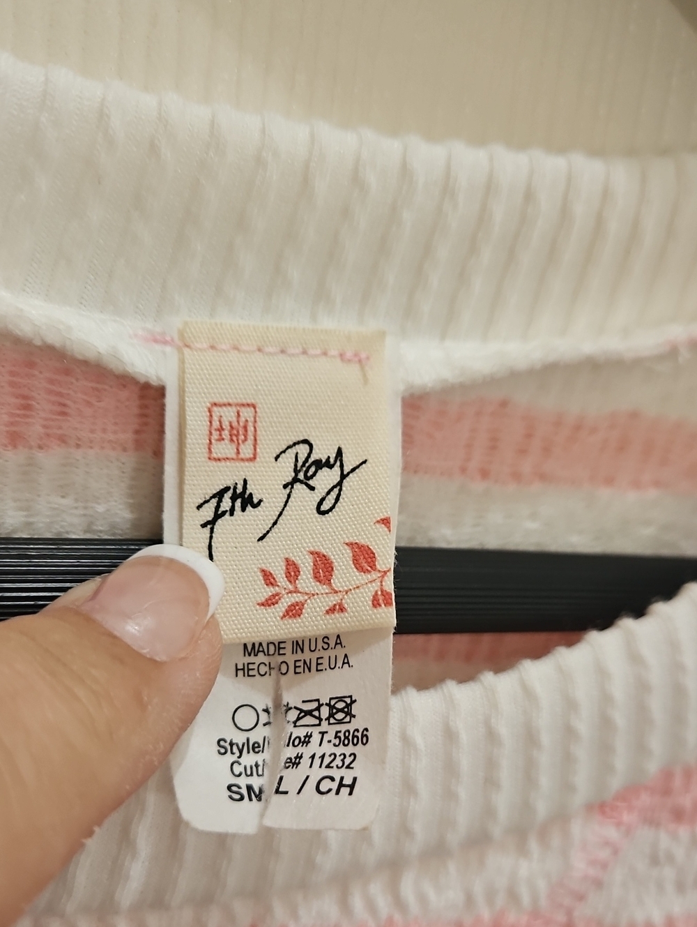 7th Ray Pink White Striped Short Sleeve Sweater Sz Sm - Picture 3 of 6